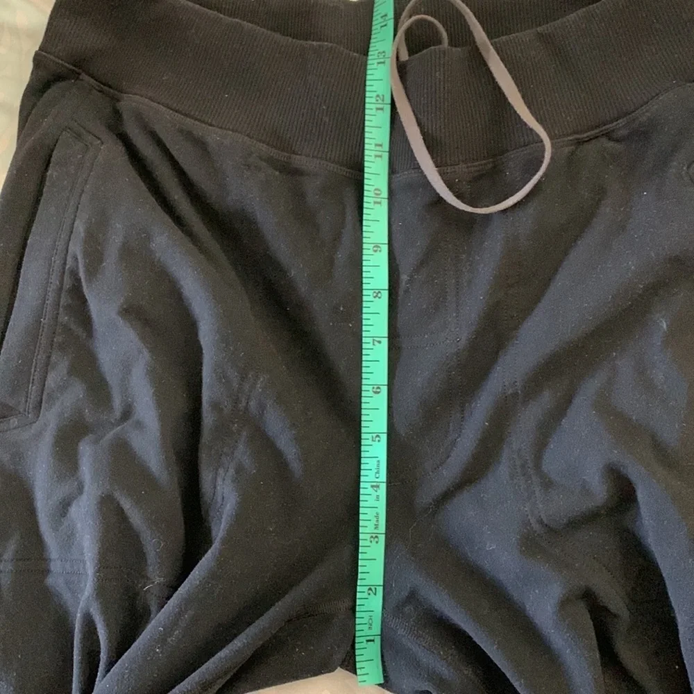 Vintage Lululemon Mens Straight leg Luon Full Length Pants. L‎
